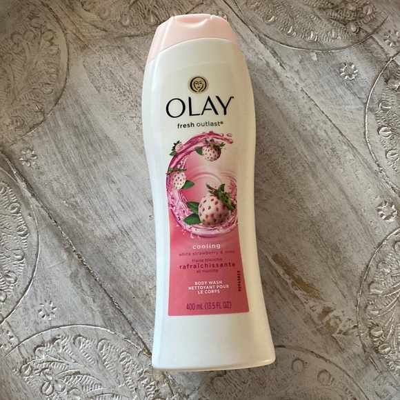 Olay cooling white strawberry and mint body wash fresh outlast creamy 13.5oz New - Picture 1 of 4